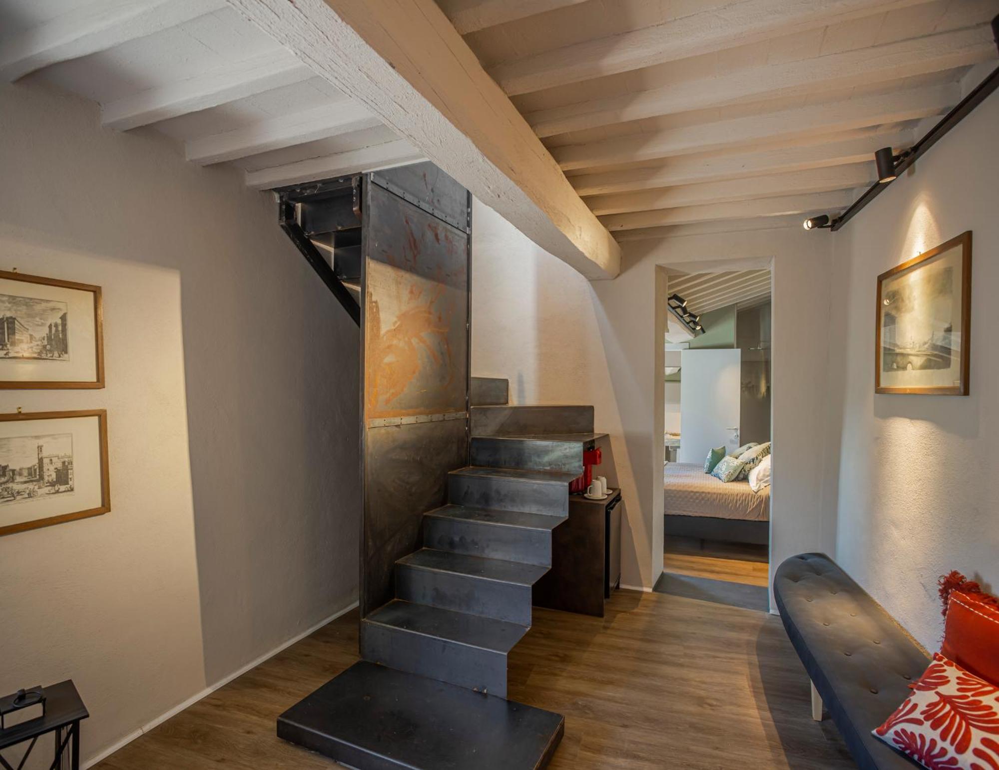 Relais Borgo Elissa Bed & Breakfast Черталдо Екстериор снимка