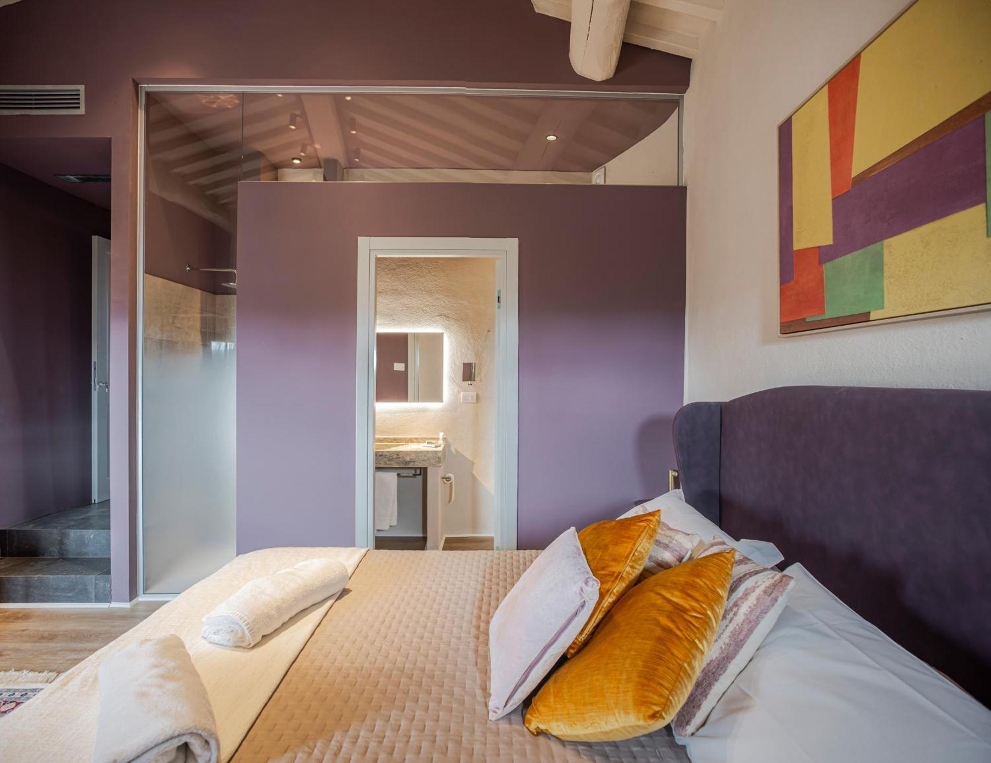 Relais Borgo Elissa Bed & Breakfast Черталдо Екстериор снимка