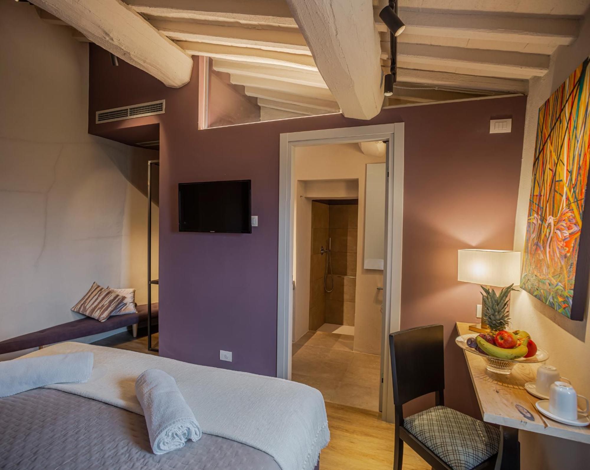 Relais Borgo Elissa Bed & Breakfast Черталдо Екстериор снимка